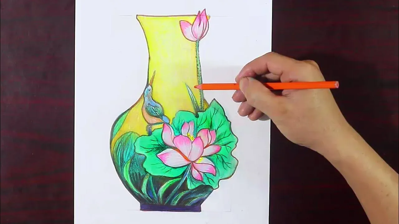 Bí Quyết Vẽ Bình Hoa Tỉ Mỉ Từ Tỉ Lệ Đến Ánh Sáng · ảnh 2