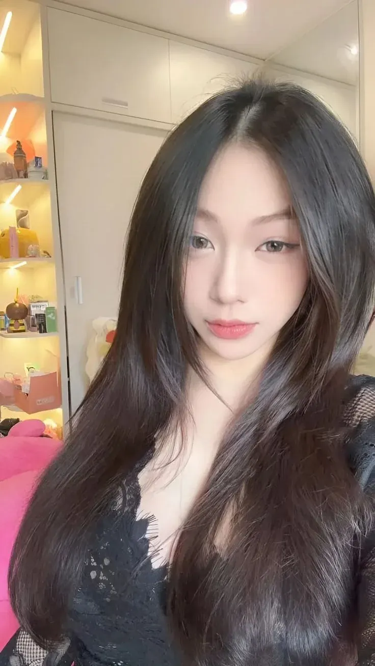 trần hà linh ảnh